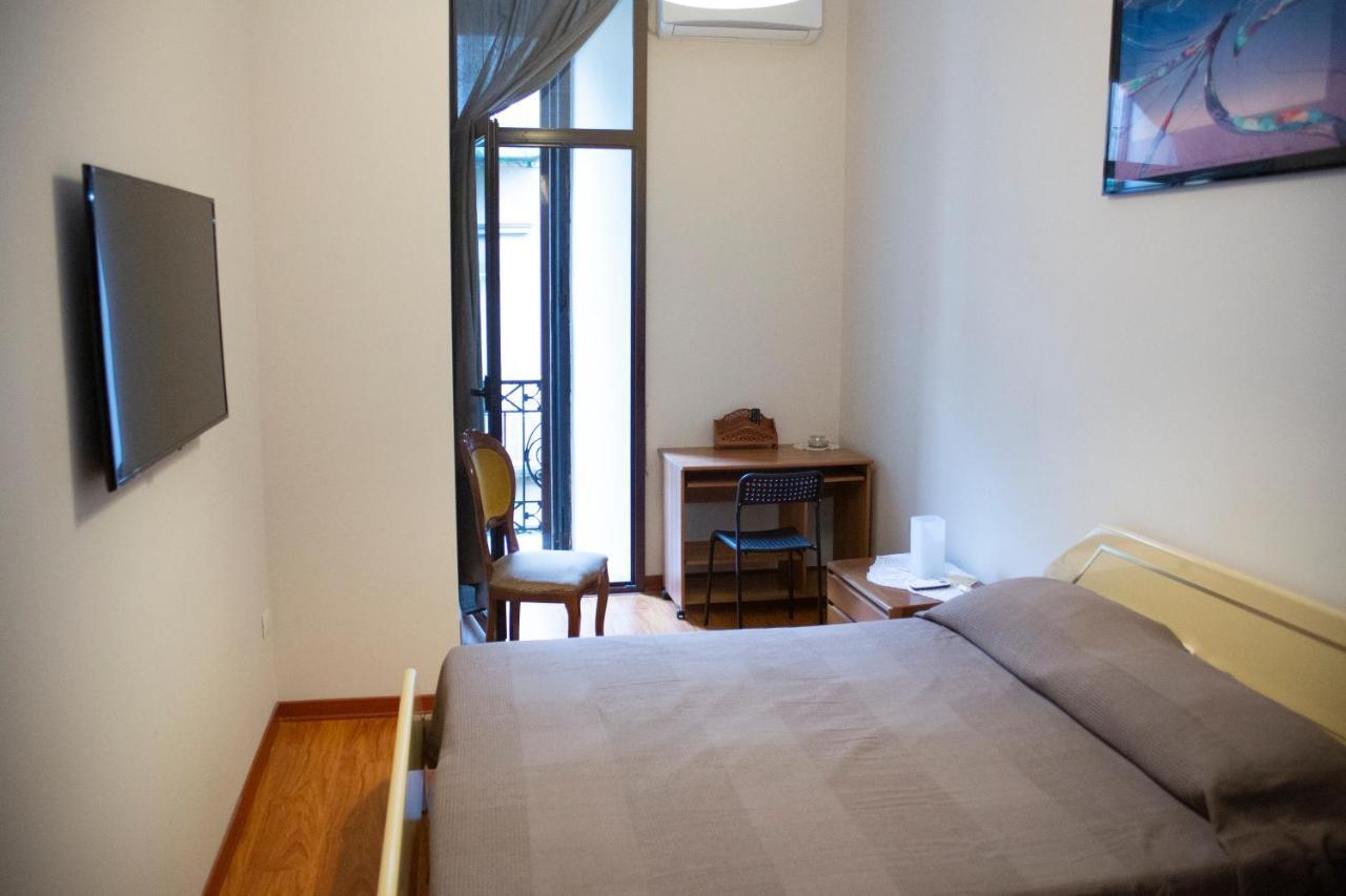 Bed & Breakfast Relax In Centro Napoli